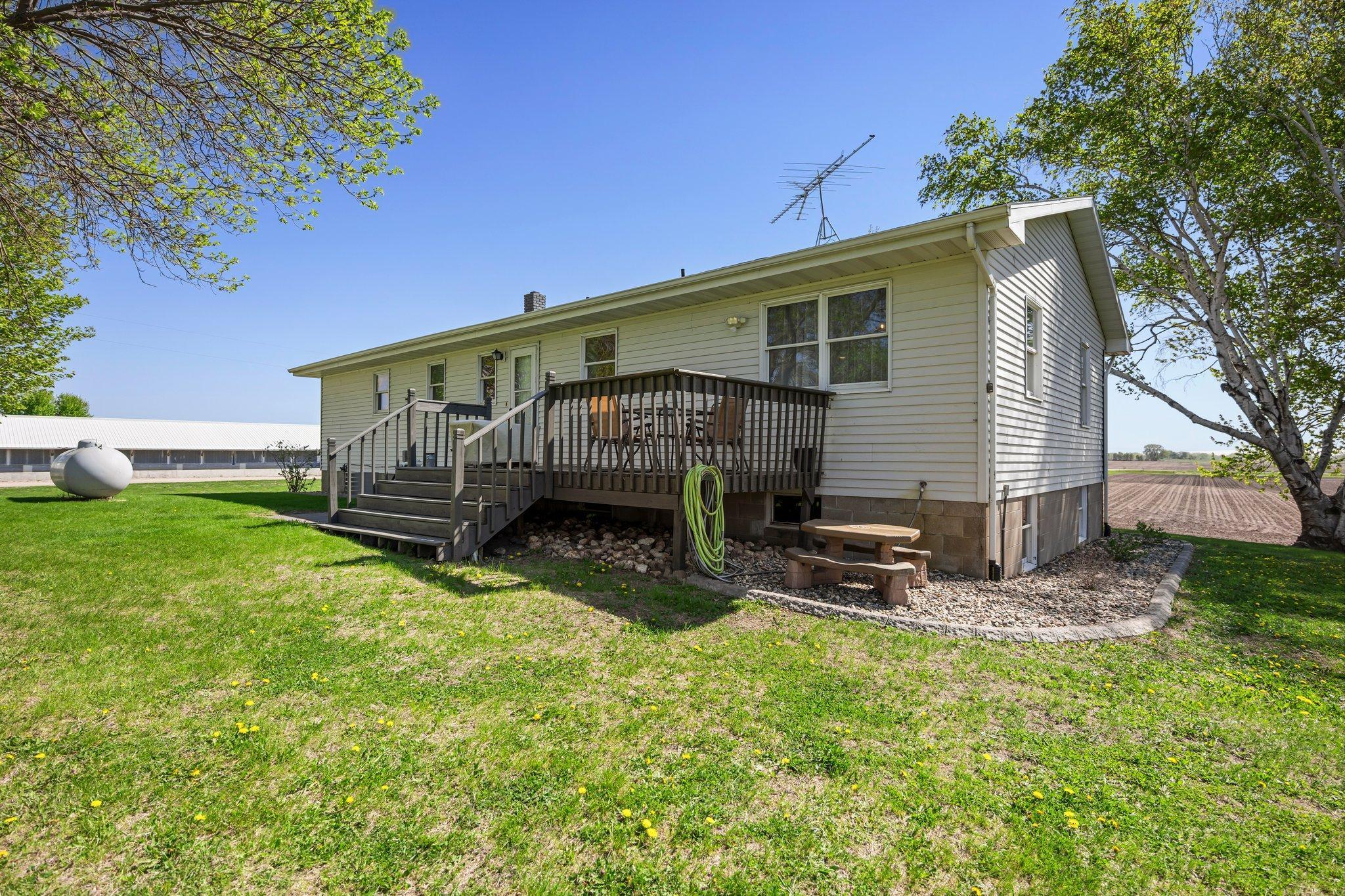 19463 Walden Avenue, Hutchinson, Minnesota image 17
