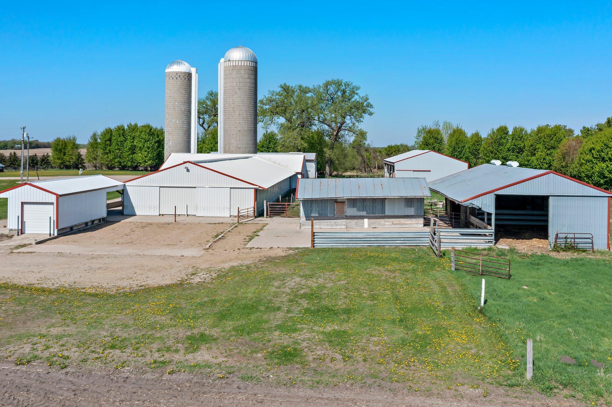 19463 Walden Avenue, Hutchinson, Minnesota image 16