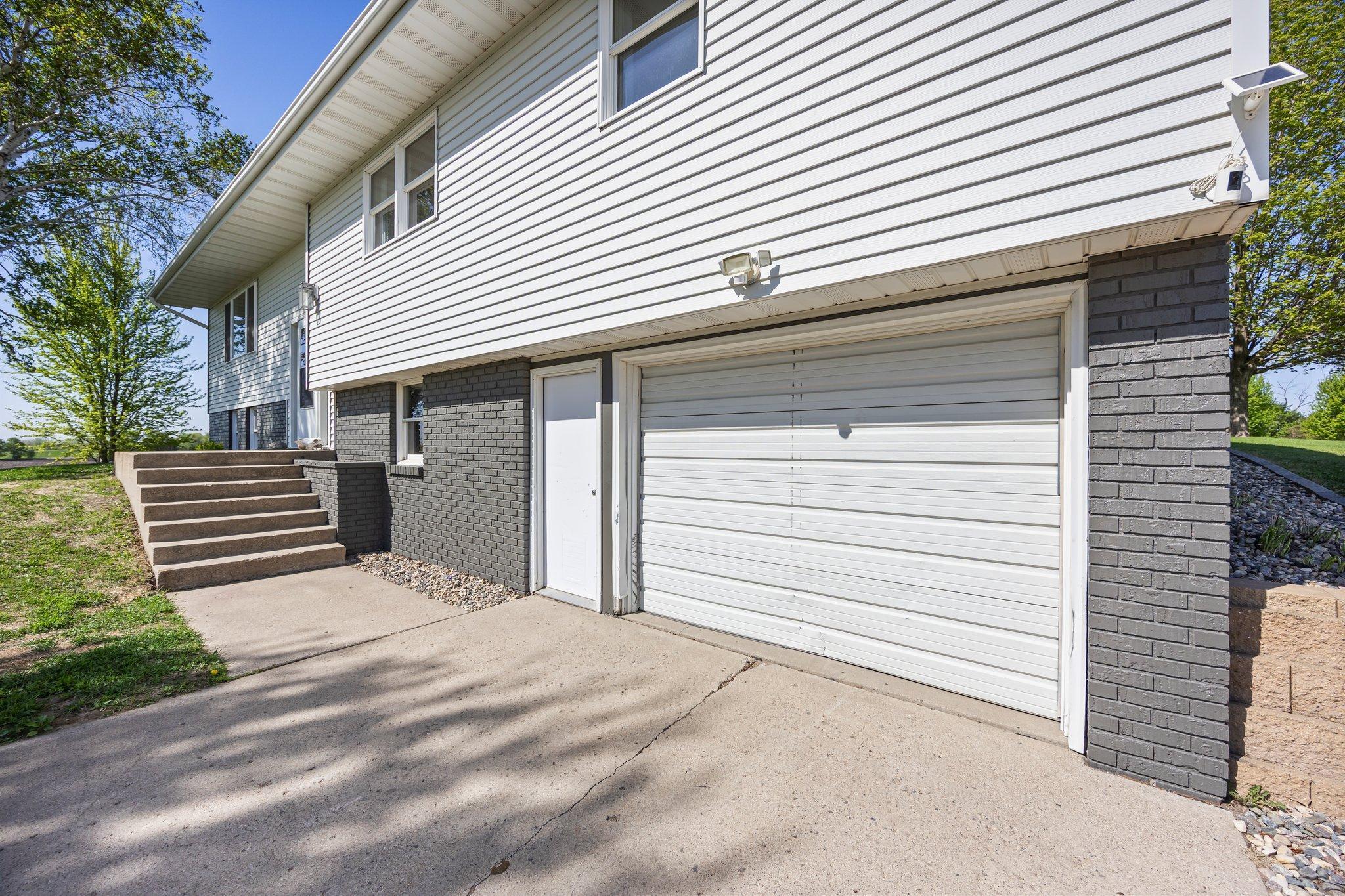 19463 Walden Avenue, Hutchinson, Minnesota image 6
