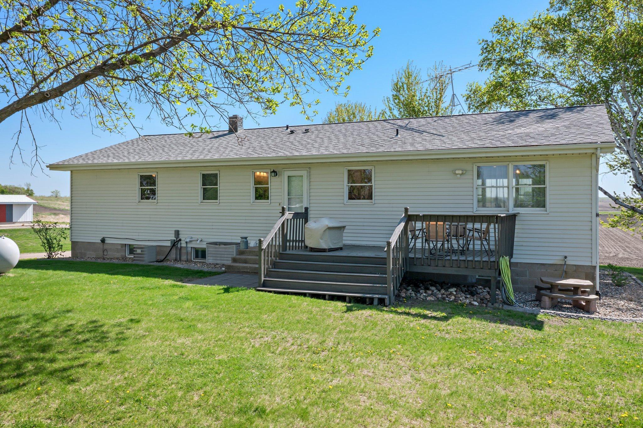 19463 Walden Avenue, Hutchinson, Minnesota image 29