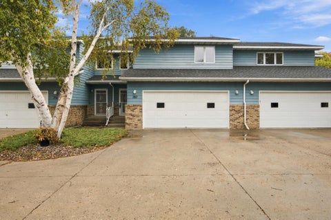 Condo For Sale - 787 Royal Oaks Drive<br/> Fargo, ND 58102