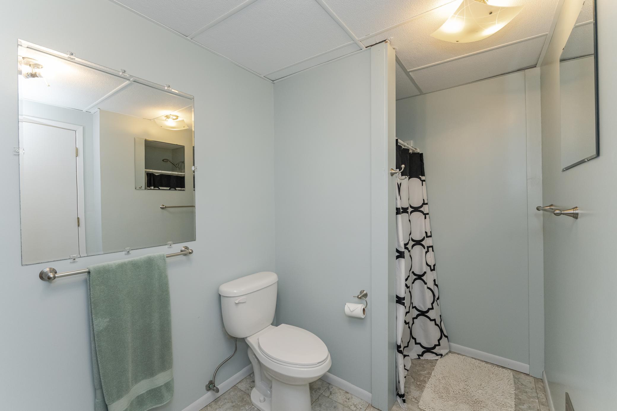 1242 Center Street, Rochester, Minnesota image 38