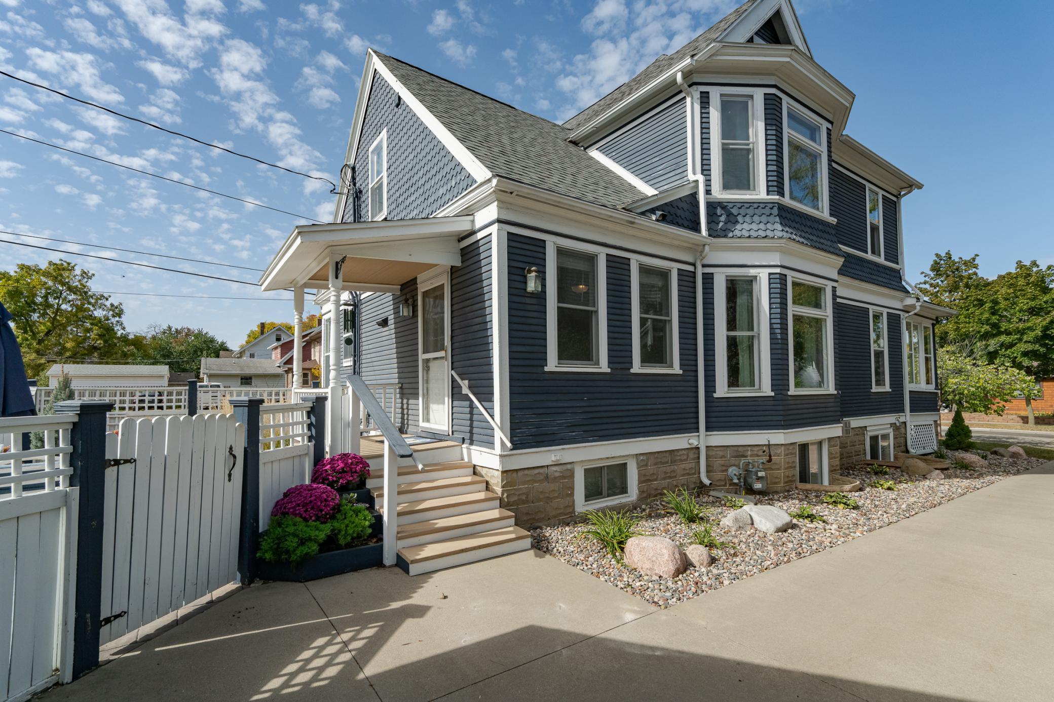 1242 Center Street, Rochester, Minnesota image 2