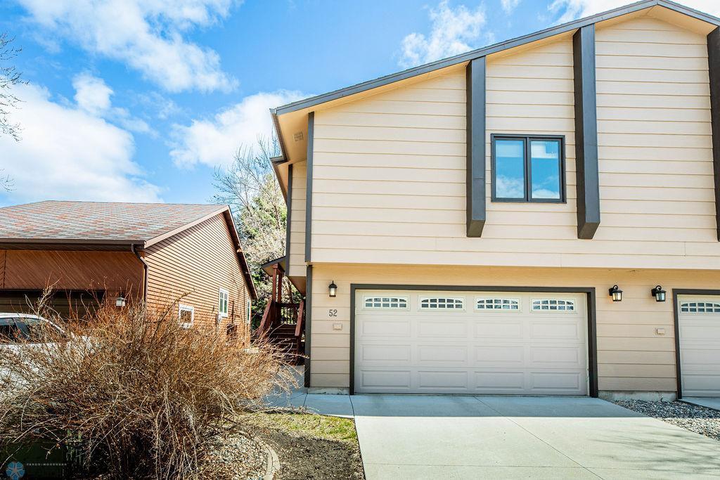 52 Fremont Drive, Fargo, North Dakota image 1