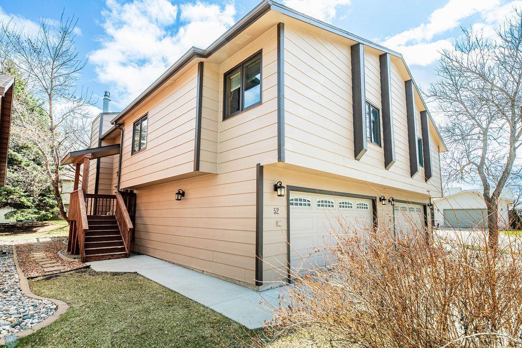 52 Fremont Drive, Fargo, North Dakota image 2