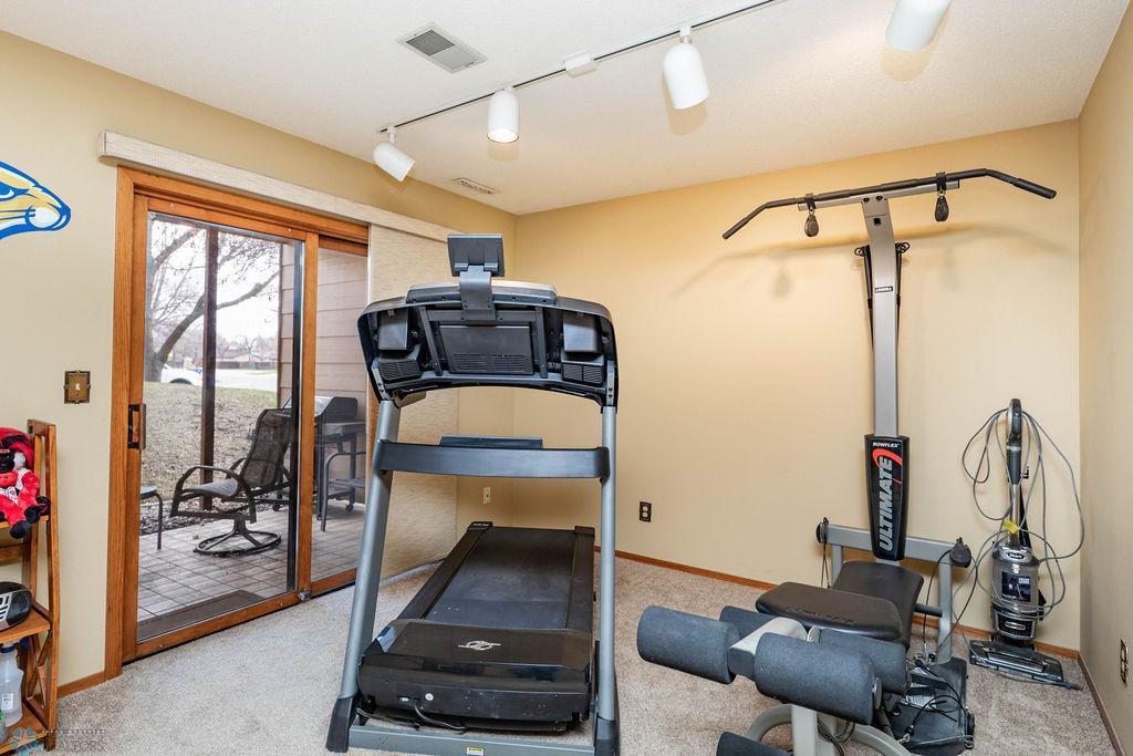 52 Fremont Drive, Fargo, North Dakota image 27