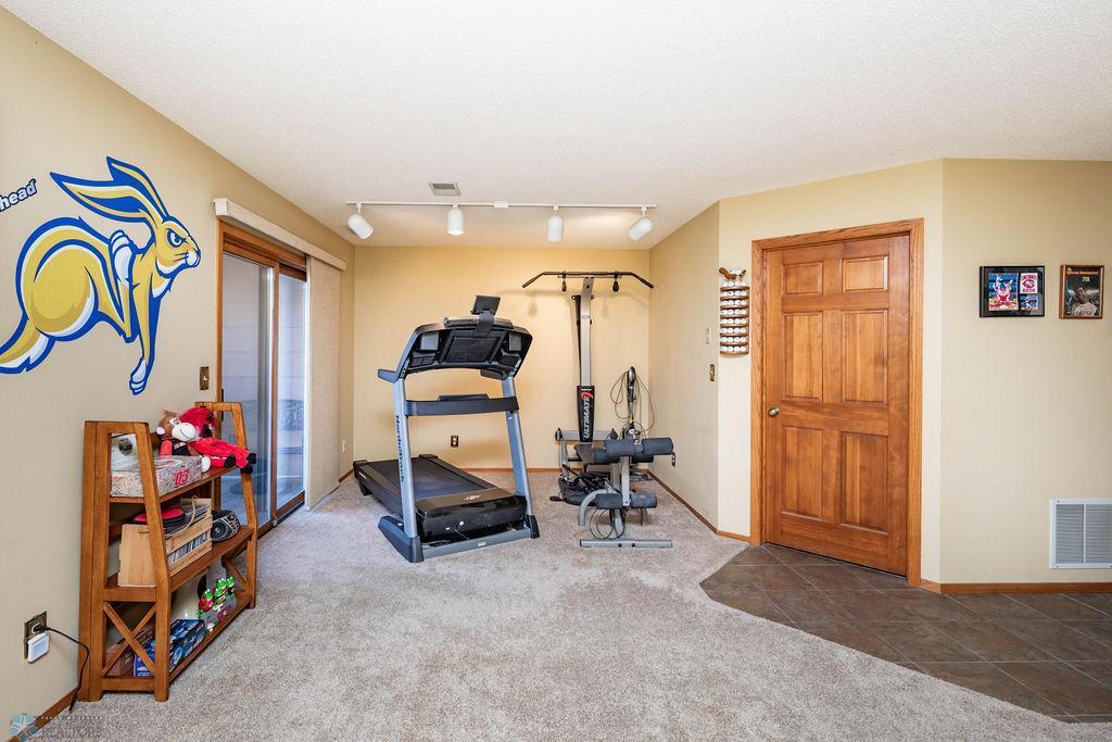 52 Fremont Drive, Fargo, North Dakota image 26