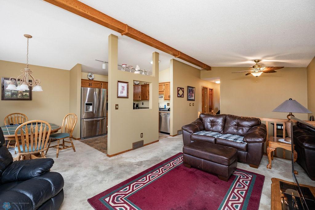 52 Fremont Drive, Fargo, North Dakota image 3