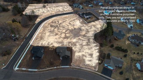 Vacant Land For Sale - LOT 5 BLK 1 S Maple Drive<br/> Cambridge, MN 55008