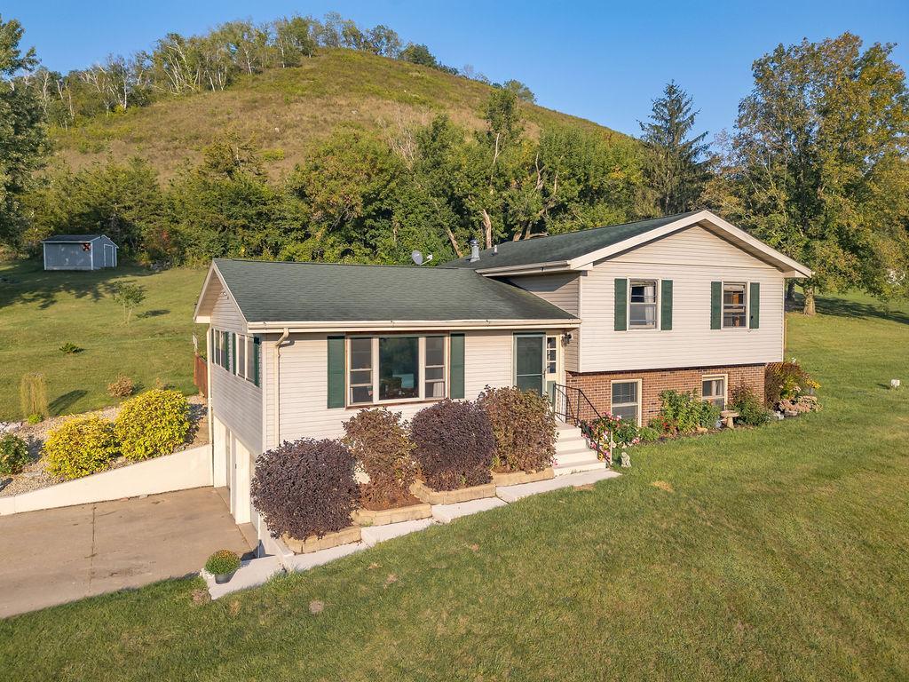 6049 Country Club Road, Houston, Minnesota image 22