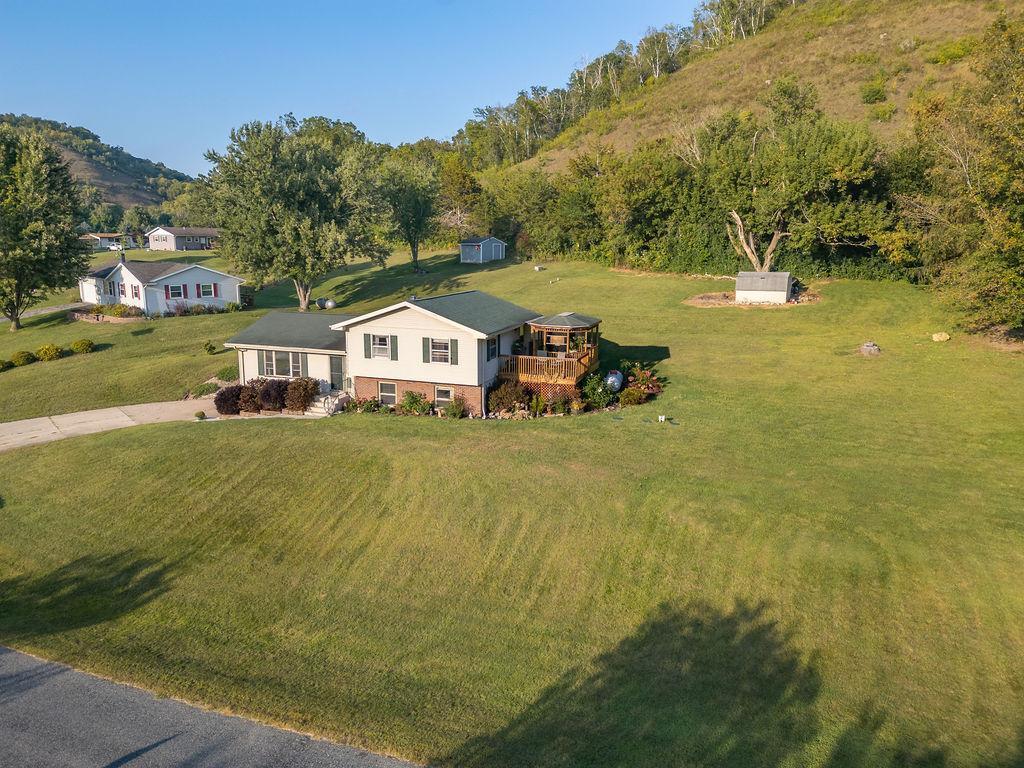 6049 Country Club Road, Houston, Minnesota image 17