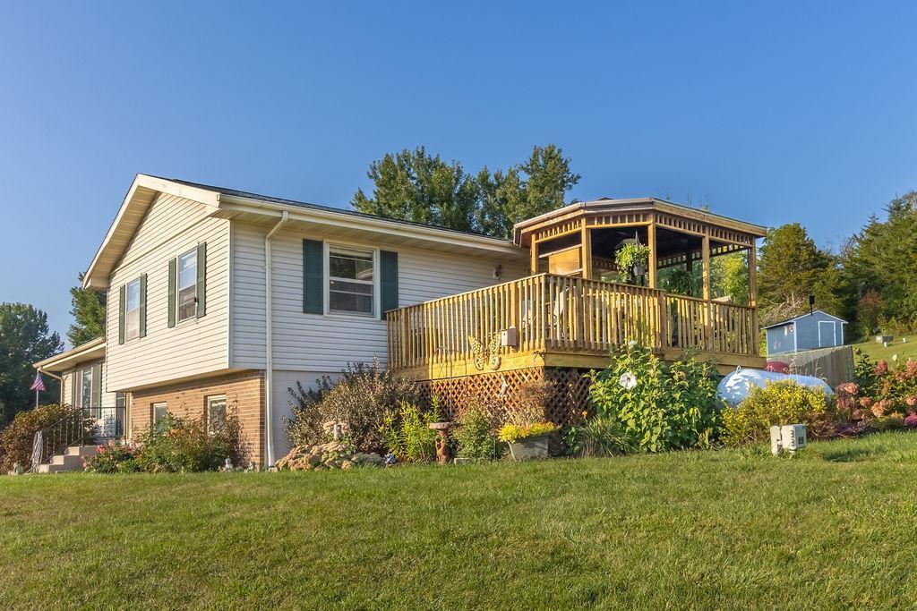 6049 Country Club Road, Houston, Minnesota image 27