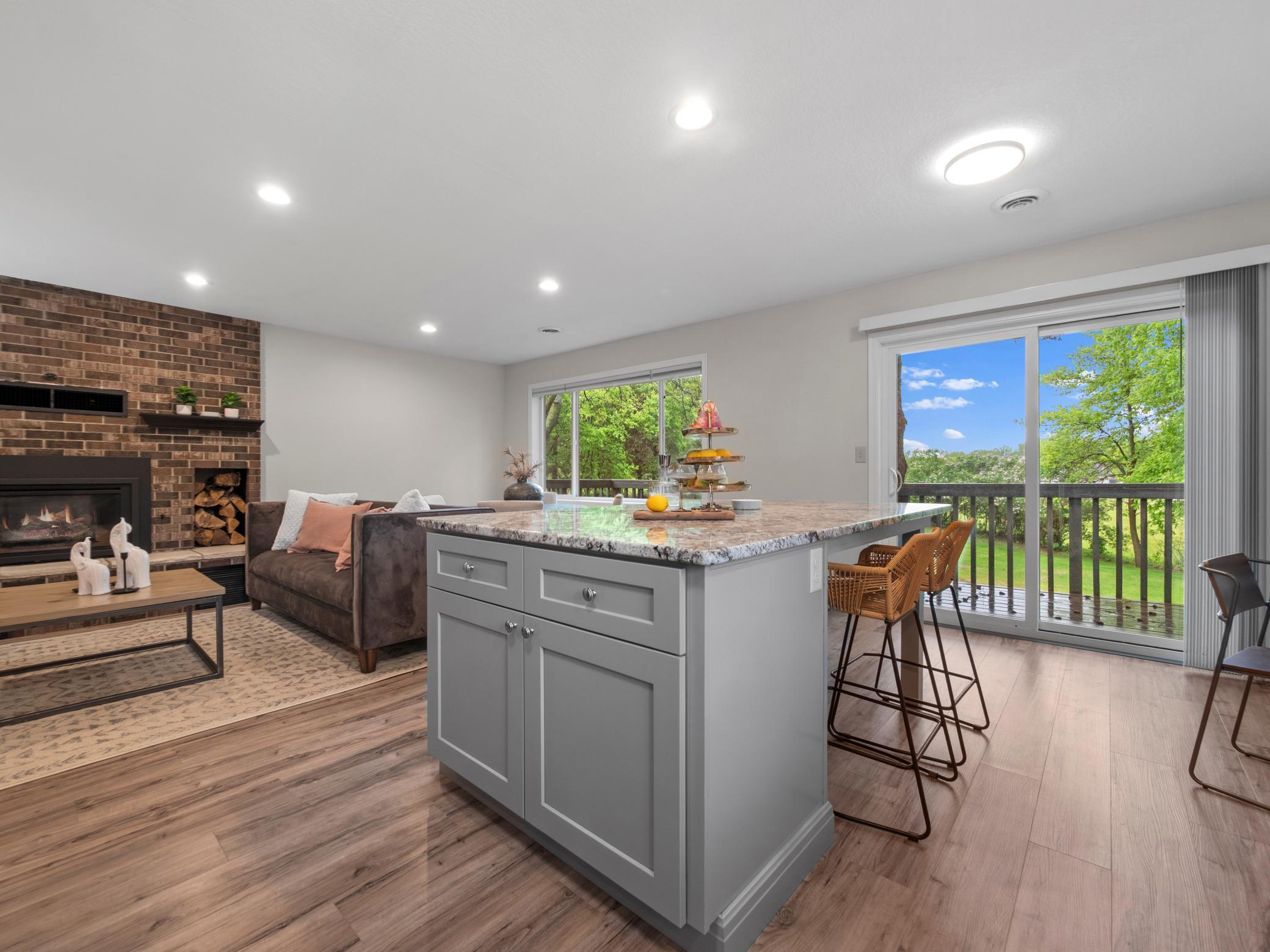 2908 Crestwood Drive, Alexandria, Minnesota image 3
