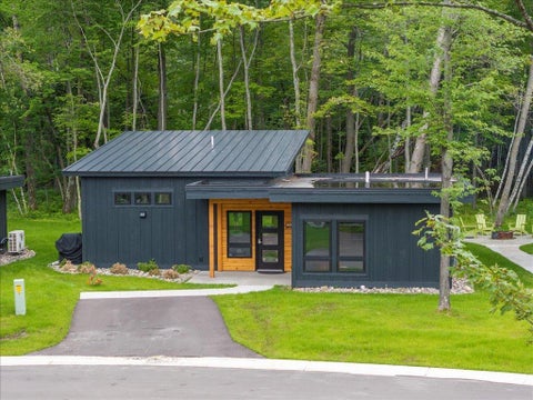 Homes For Sale - QUARTERDECK RESORT #405 9 Adventure Way<br/> Cass County, Nisswa, MN 56468