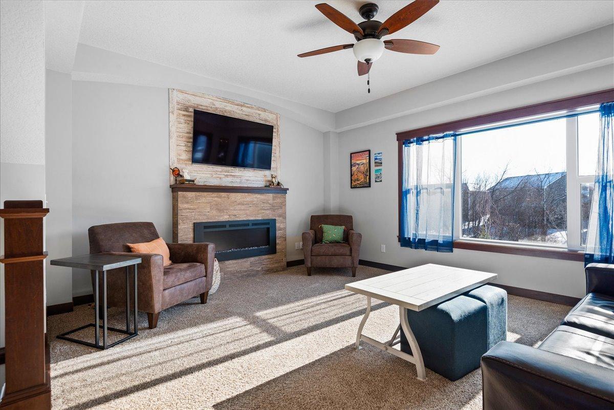 7128 208th Place, Forest Lake, Minnesota image 3