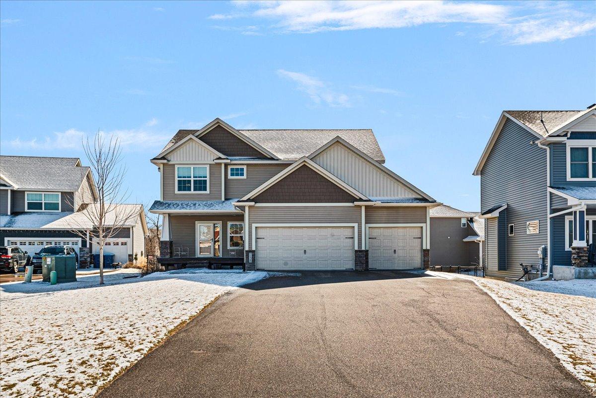7128 208th Place, Forest Lake, Minnesota image 1