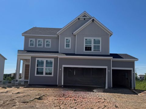Homes For Sale - 6307 Highland Hills Avenue<br/> Cottage Grove, MN 55016