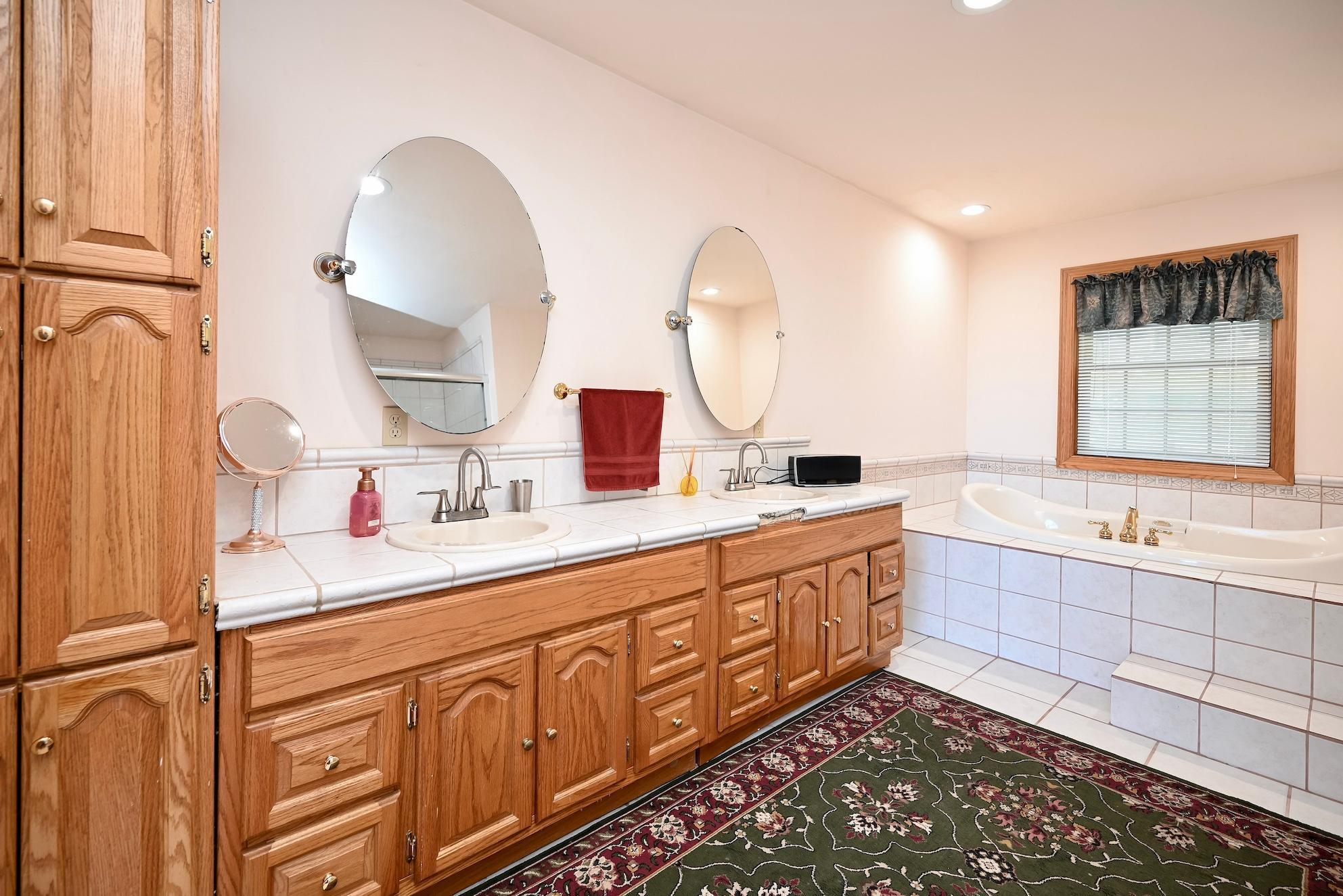W157 Thomas Road, Fountain City, Wisconsin image 18