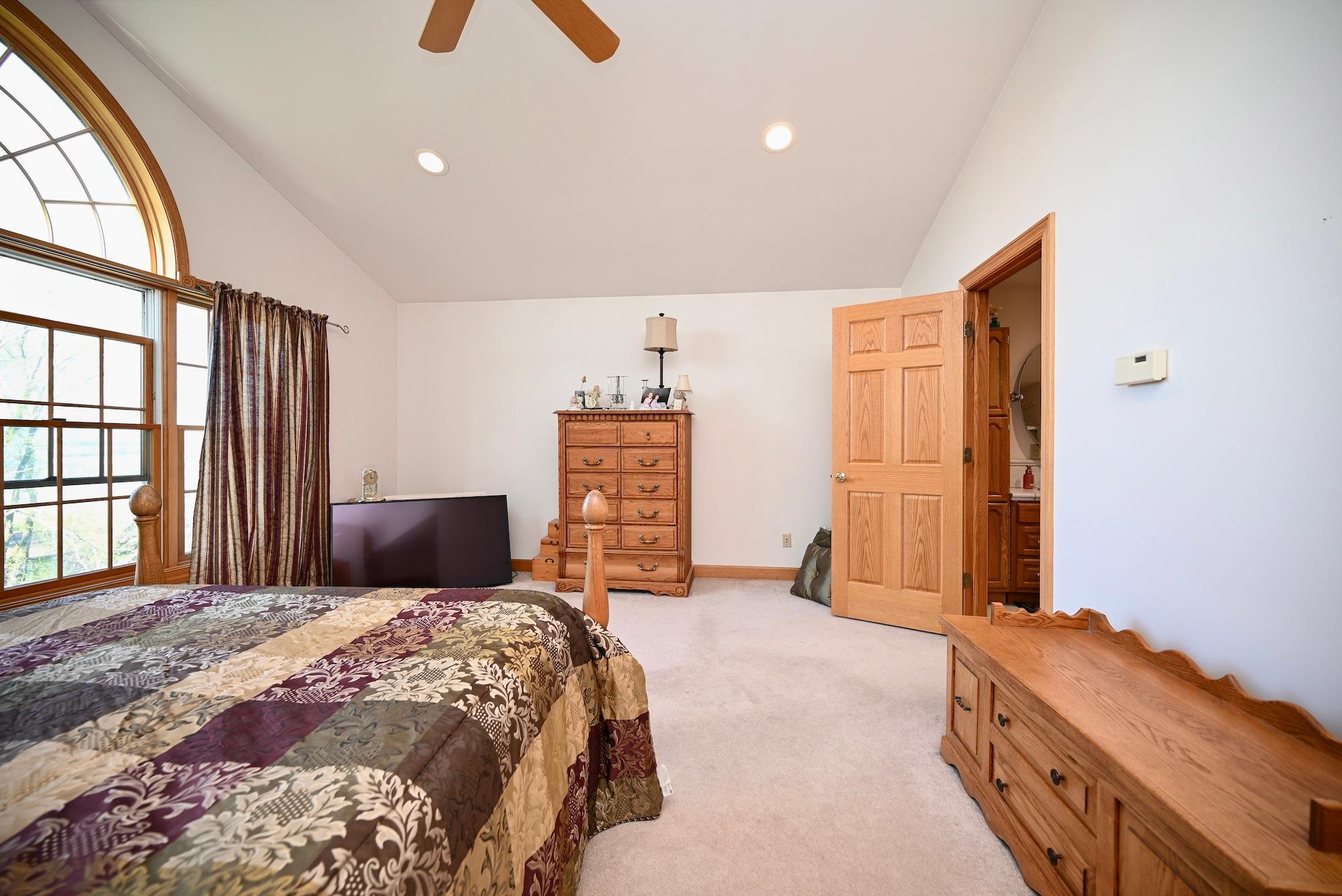 W157 Thomas Road, Fountain City, Wisconsin image 17