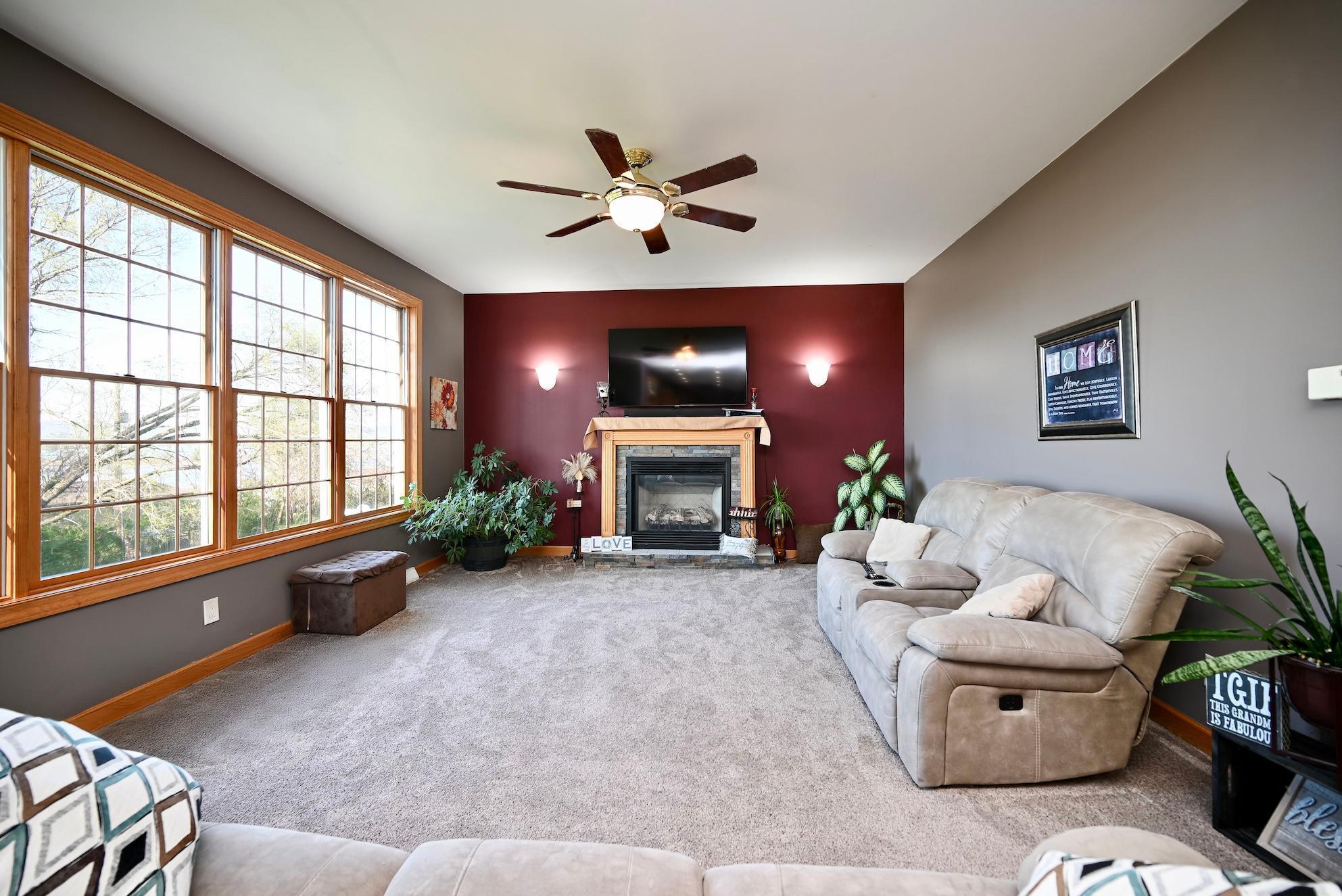 W157 Thomas Road, Fountain City, Wisconsin image 7