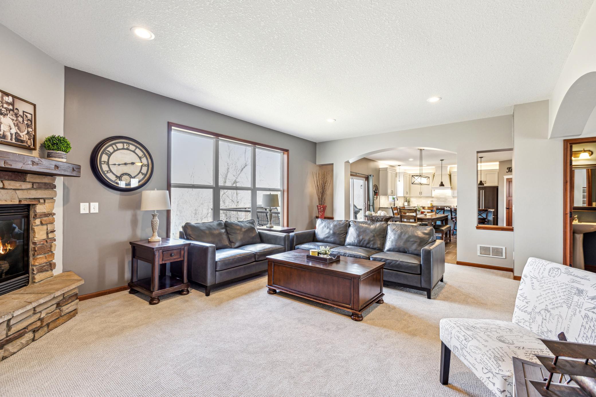 10437 Twin Lakes Parkway, Elk River, Minnesota image 6