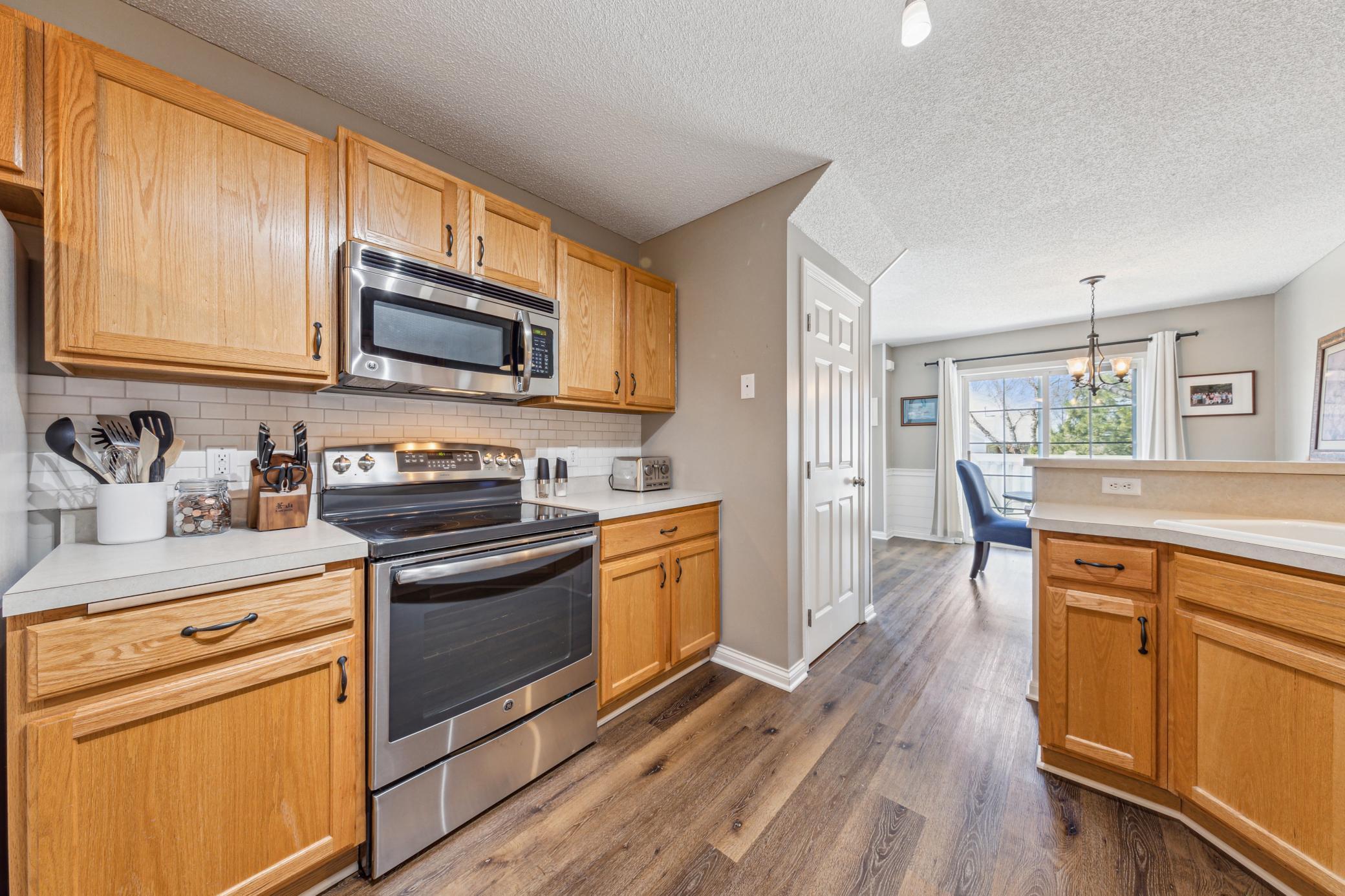 7875 Harvest Lane, Chanhassen, Minnesota image 9