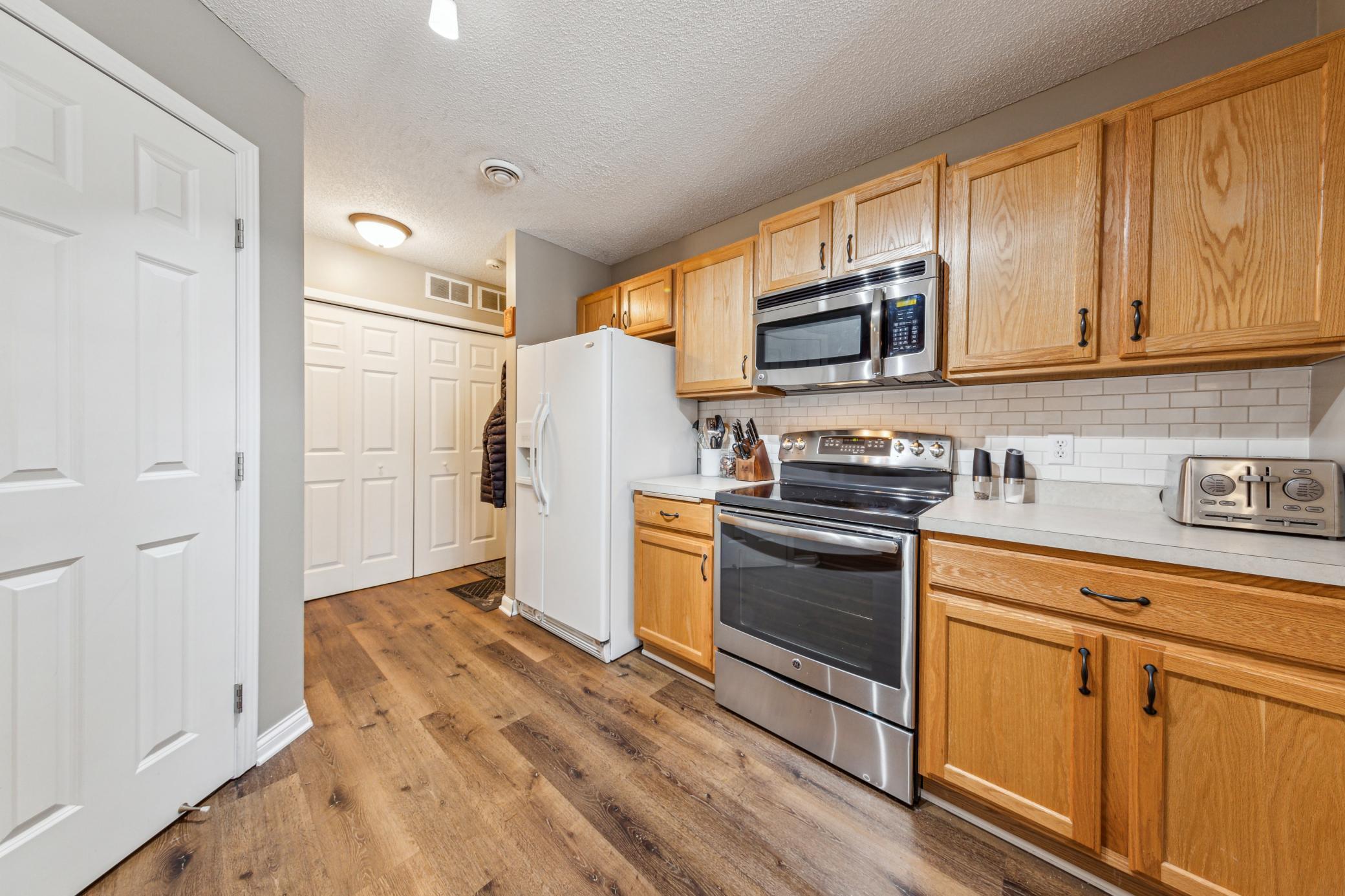 7875 Harvest Lane, Chanhassen, Minnesota image 11