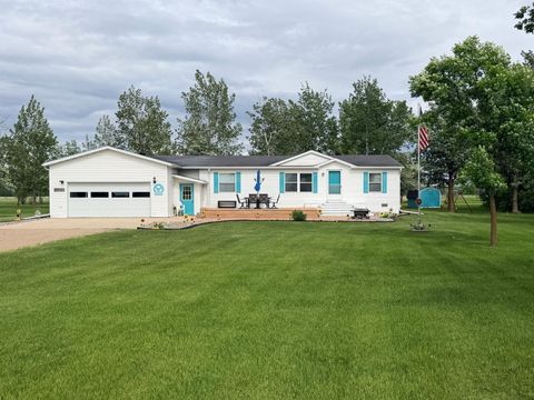 Homes For Sale - 26790 County Road 15<br/> Roseau, MN 56751