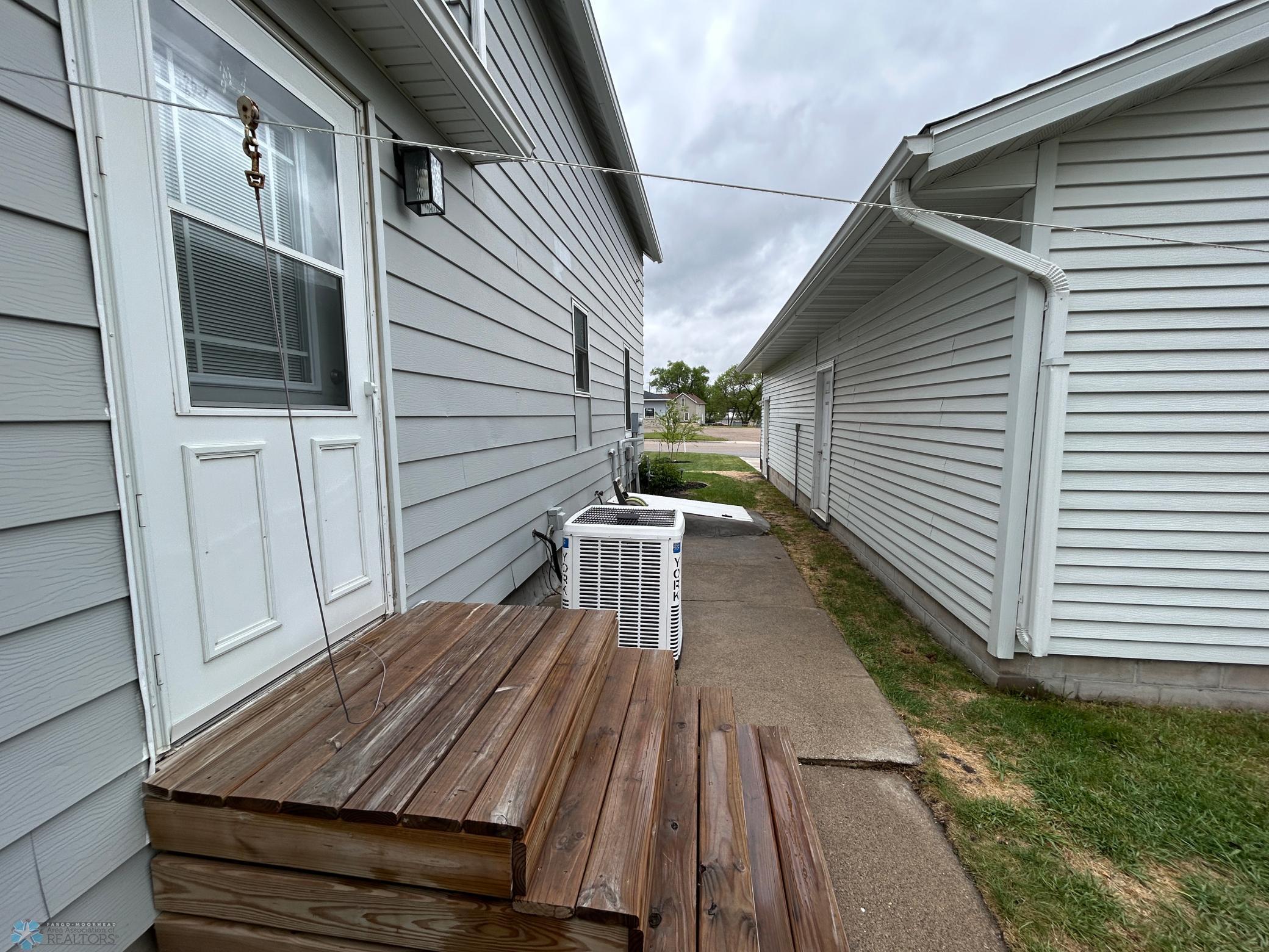803 Hobart Street, Hawley, Minnesota image 29