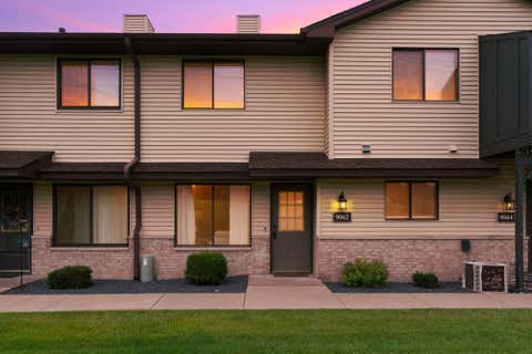 Townhouse For Sale - 9062 Underwood Lane<br/> Osseo, MN 55369