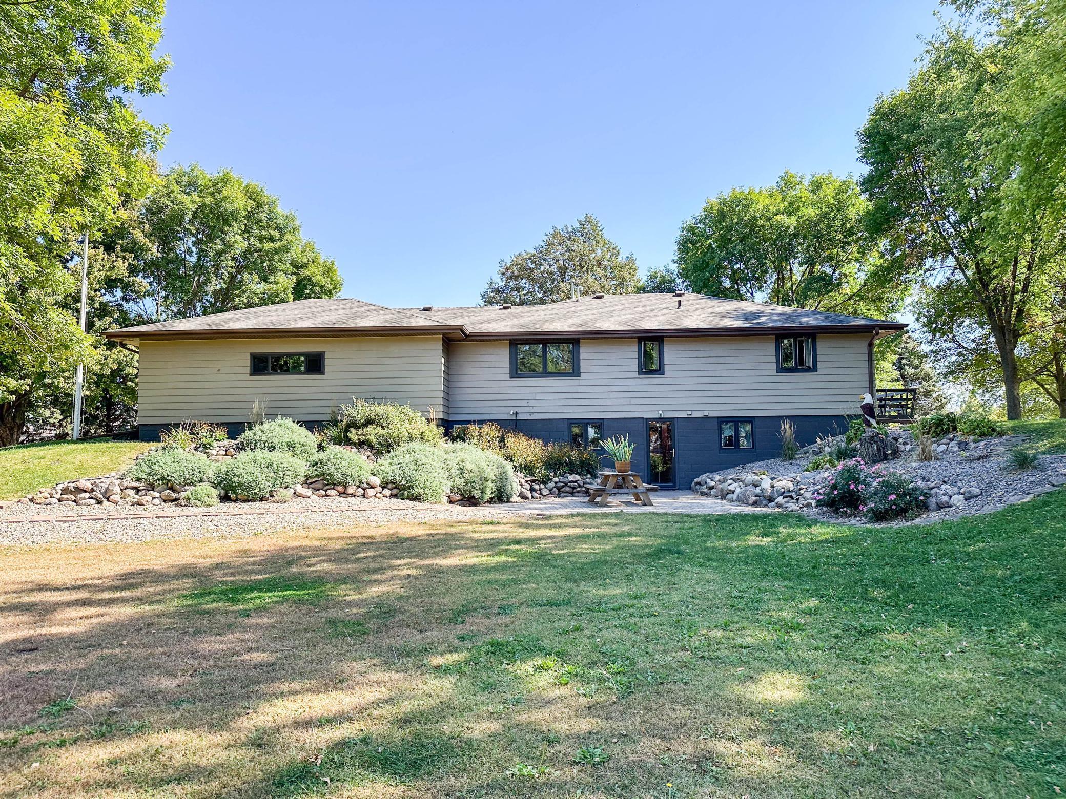 45596 730th Avenue, Hector, Minnesota image 3