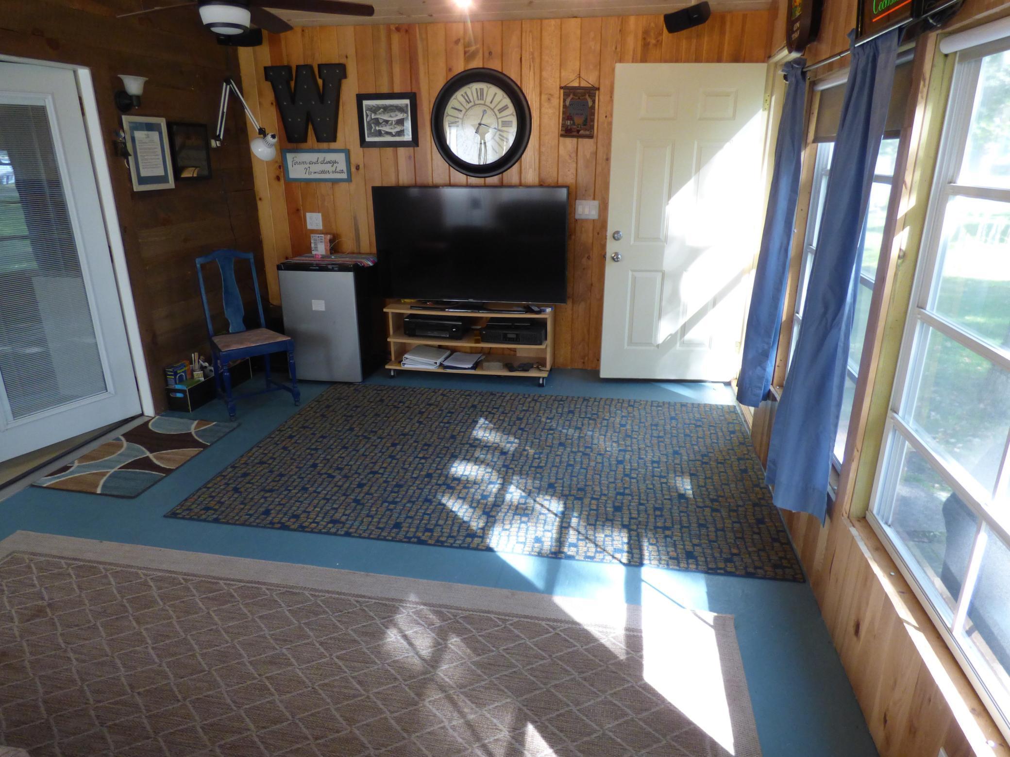 49215 Middle Leaf Road, Henning, Minnesota image 18