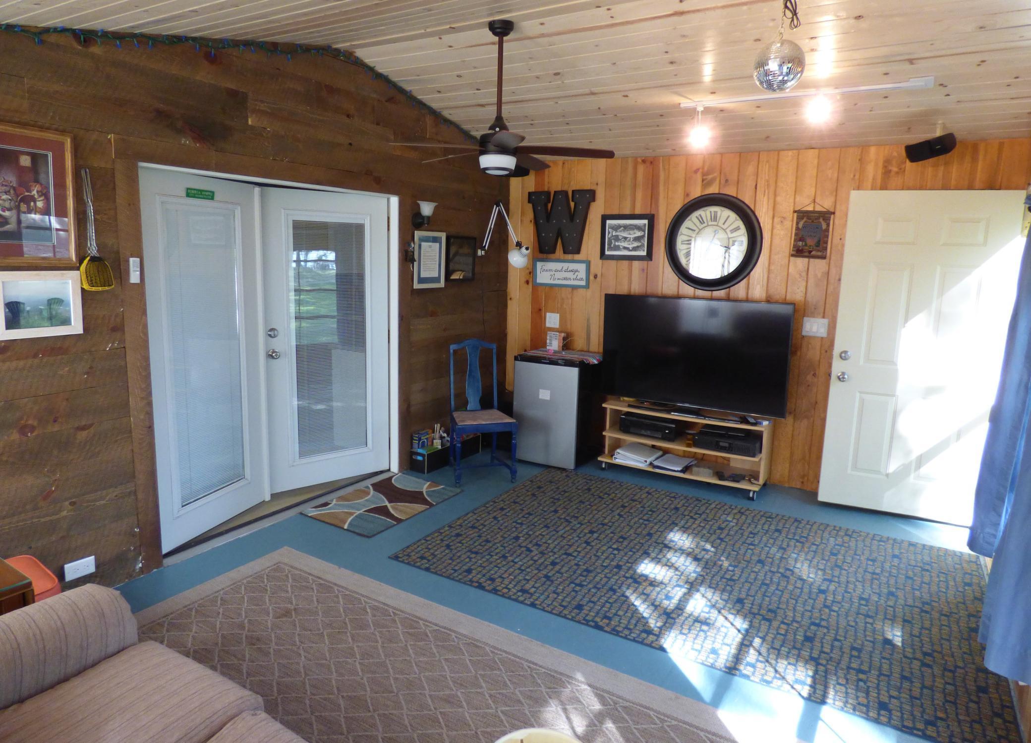49215 Middle Leaf Road, Henning, Minnesota image 17