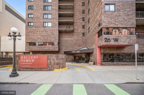 Condo For Sale - 26 10th Street<br/> Saint Paul, MN 55102