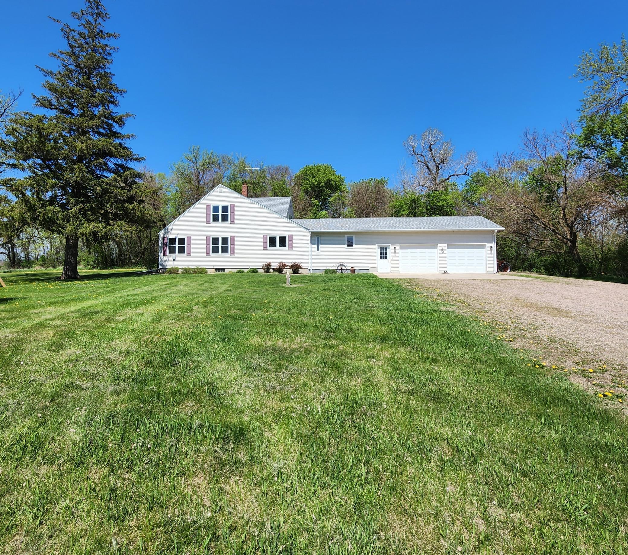 78878 County Road 12, Sacred Heart, Minnesota image 2