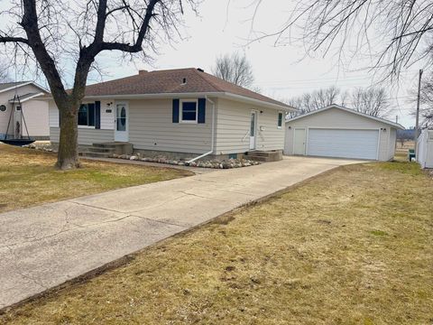 Homes For Sale - 1649 10th Avenue<br/> Yellow Medicine County, Granite Falls, MN 56241