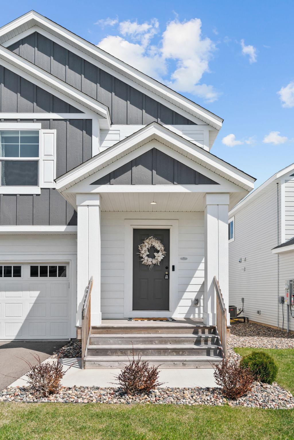 10257 Greenway Circle, Cottage Grove, Minnesota image 3