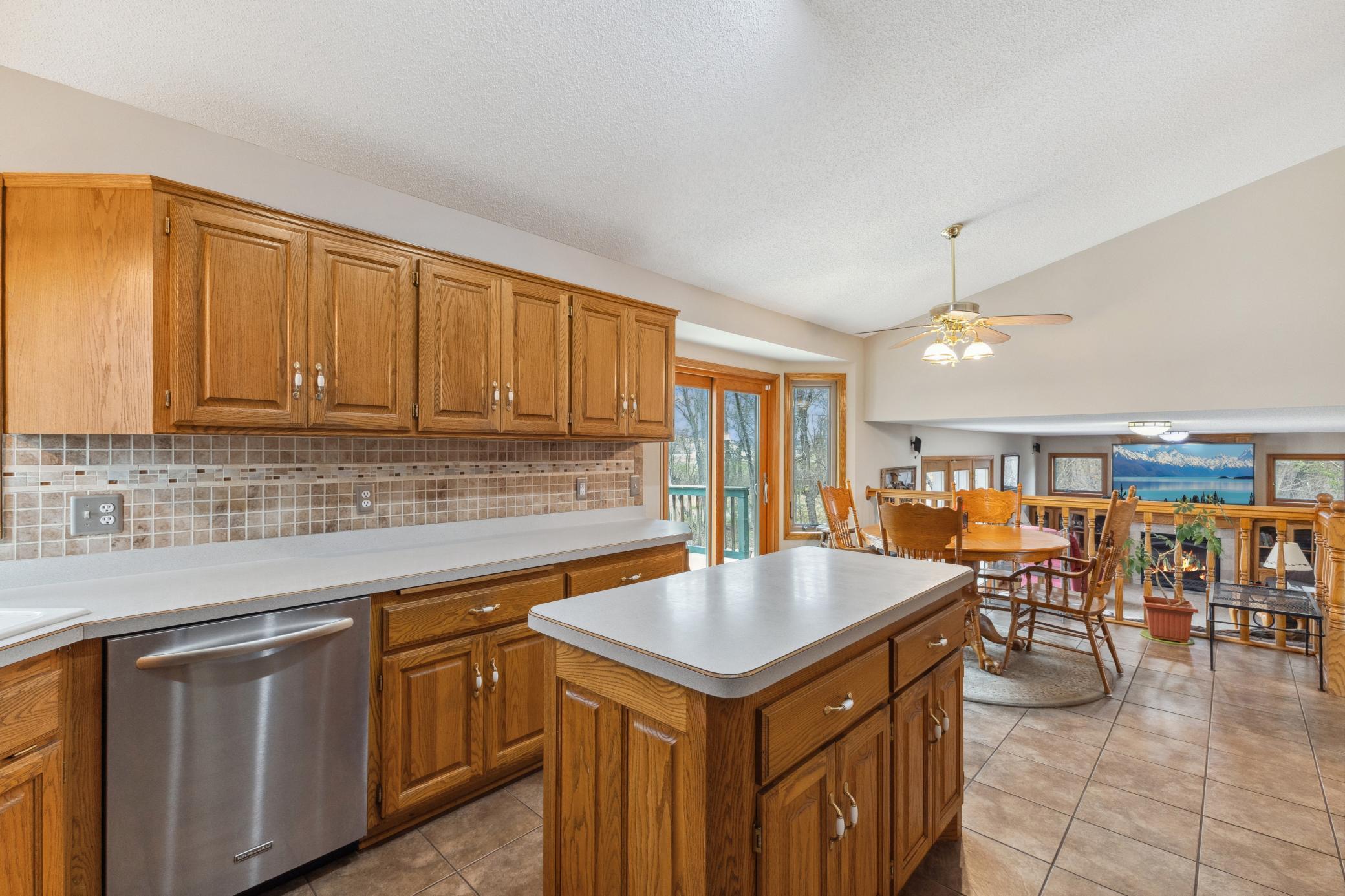 16846 Notre Dame Street, Columbus, Minnesota image 28