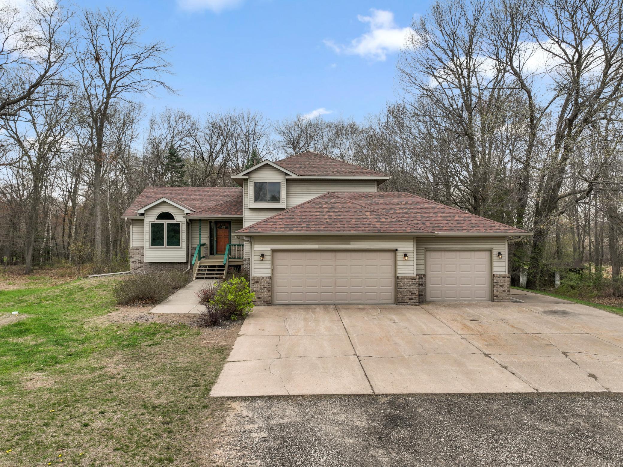 16846 Notre Dame Street, Columbus, Minnesota image 2