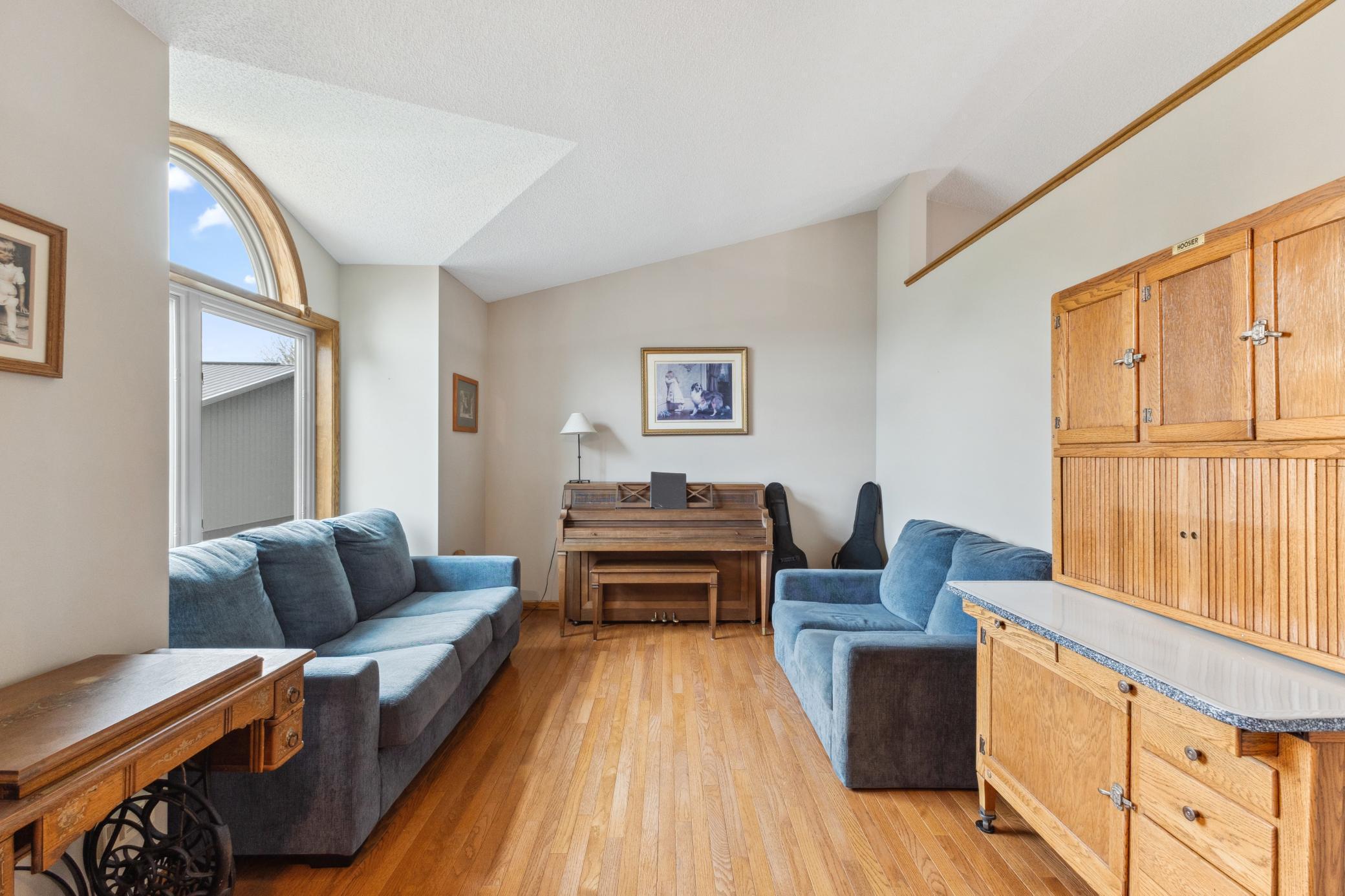 16846 Notre Dame Street, Columbus, Minnesota image 23