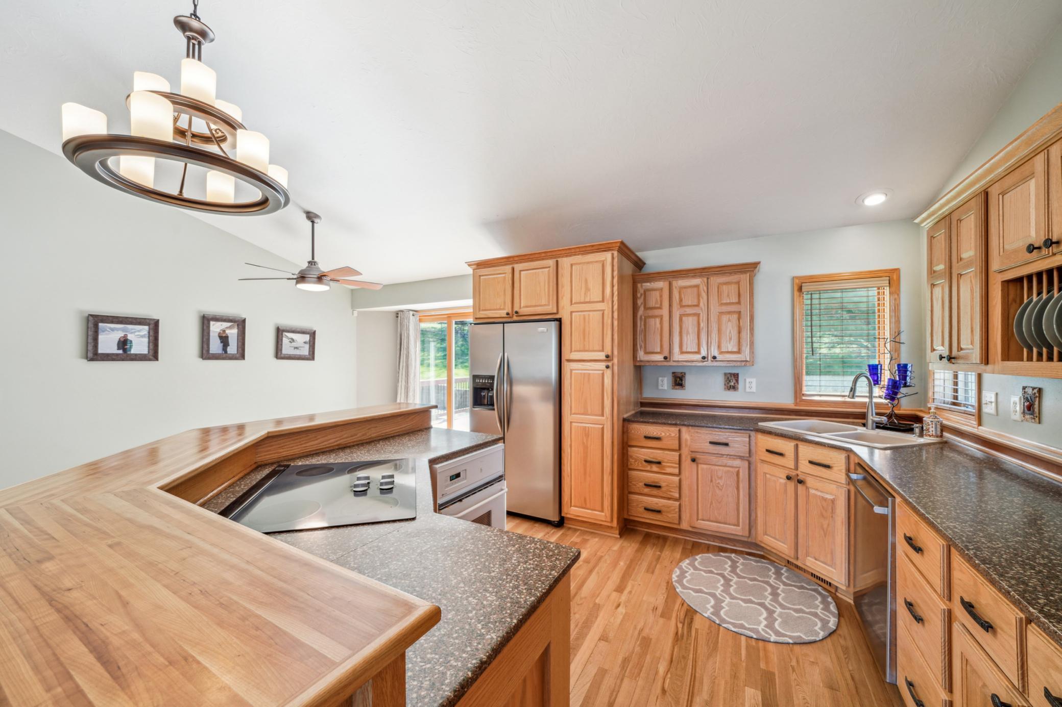 1036 Creekview Lane, Belle Plaine, Minnesota image 4