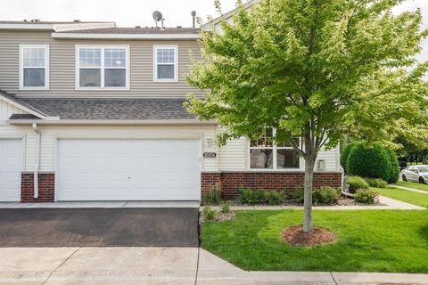 Townhouse For Rent - 3317 Hazel Trail<br/> Washington County, Woodbury, MN 55129