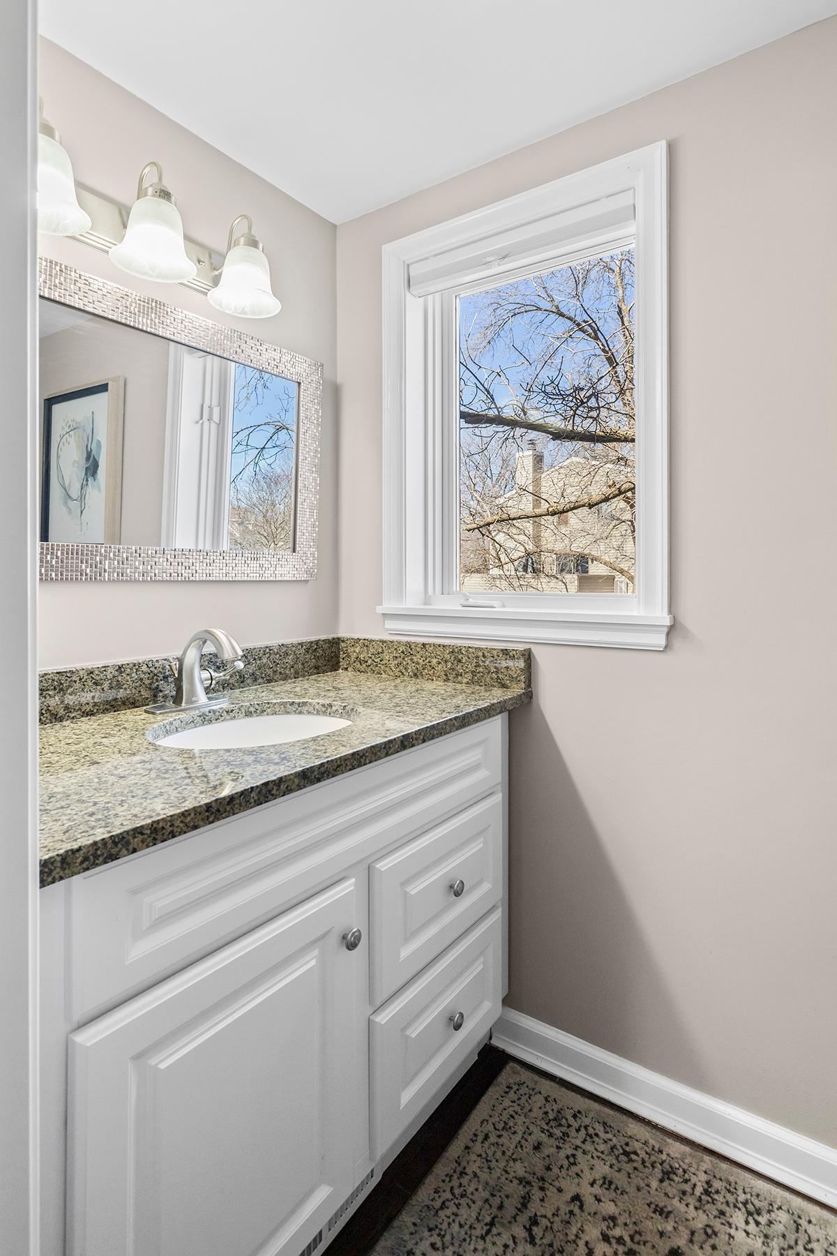 4963 W End Lane, Minnetonka, Minnesota image 12
