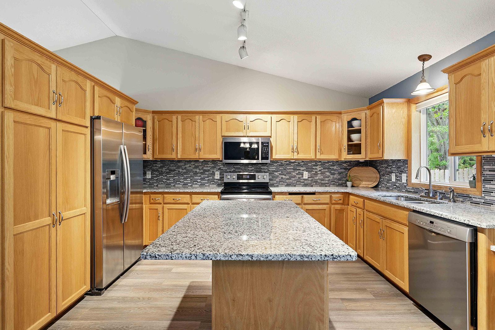 1113 Garden Brook Drive, Sauk Rapids, Minnesota image 7