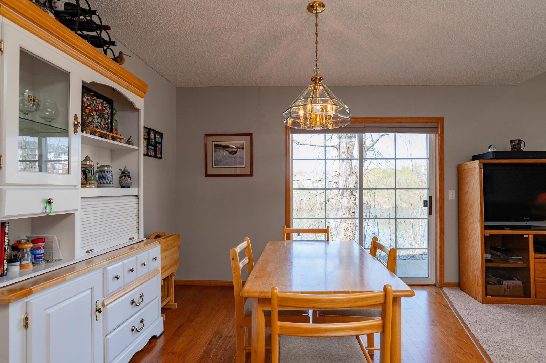 8690 Quarry Ridge Lane #E, Woodbury, Minnesota image 10