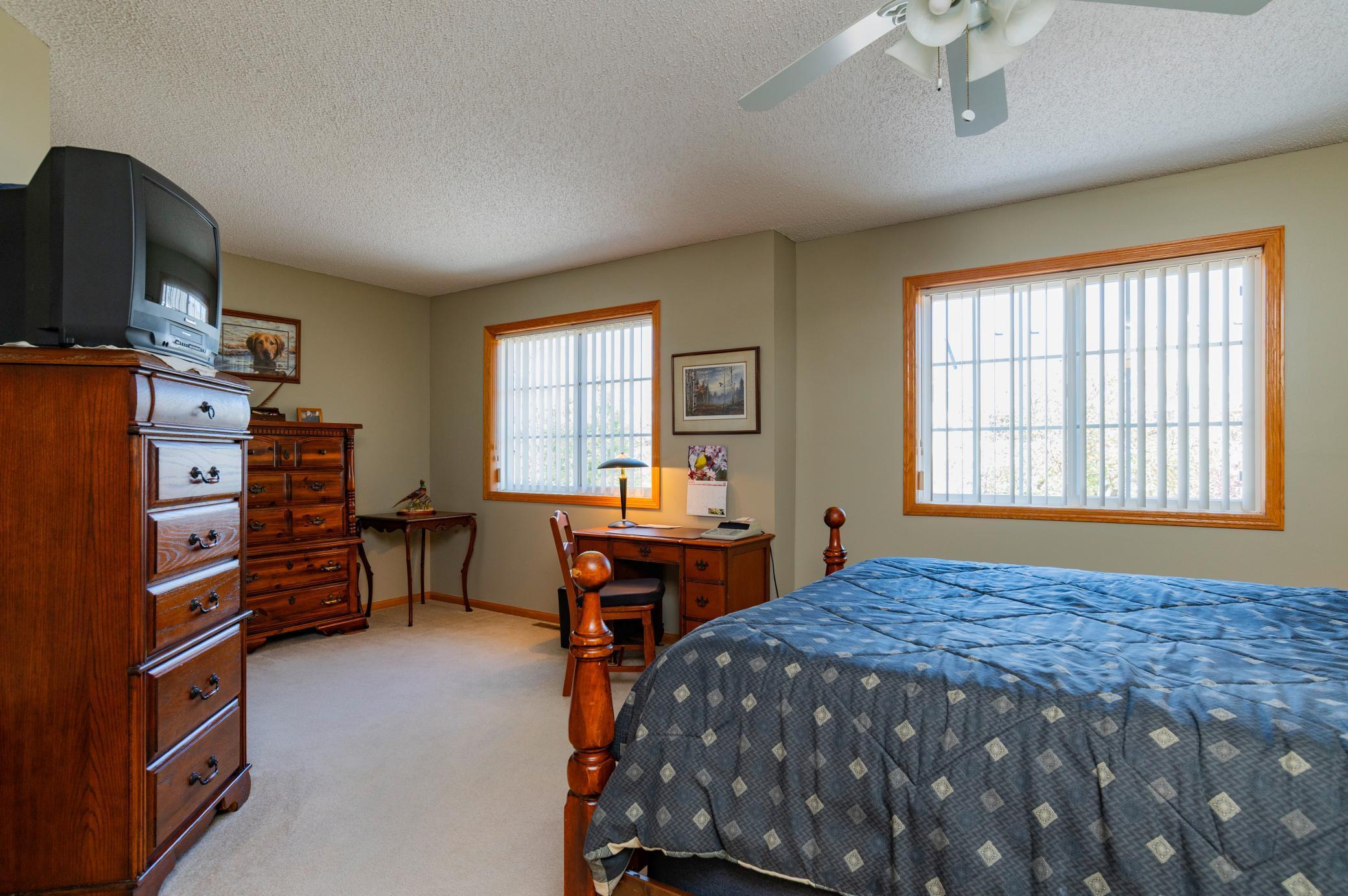 8690 Quarry Ridge Lane #E, Woodbury, Minnesota image 19