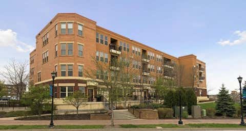 Condo For Sale - 150 E Burnsville Parkway<br/> Burnsville, MN 55337