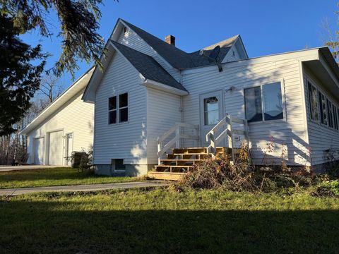 Apartment For Sale - 270 Zippel Avenue<br/> Williams, MN 56686