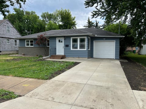 Homes For Sale - 1405 W Clark Street<br/> Albert Lea, MN 56007