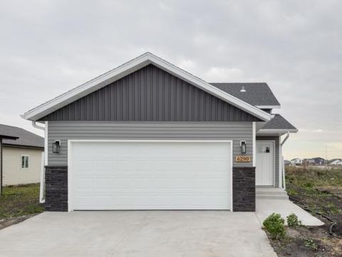 Homes For Sale - 1896 19th Avenue<br/> Wahpeton, ND 58075